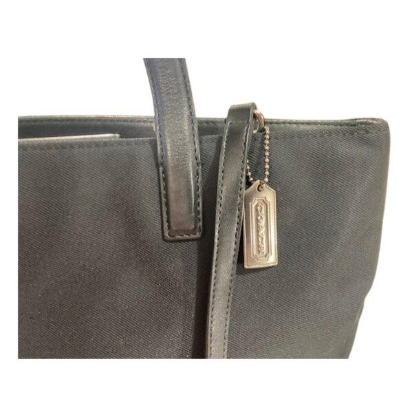 Coach 7418 Black Tote Bag, Shoulder Bag, Slim Design, Excellent Condition - Picture 10 of 13